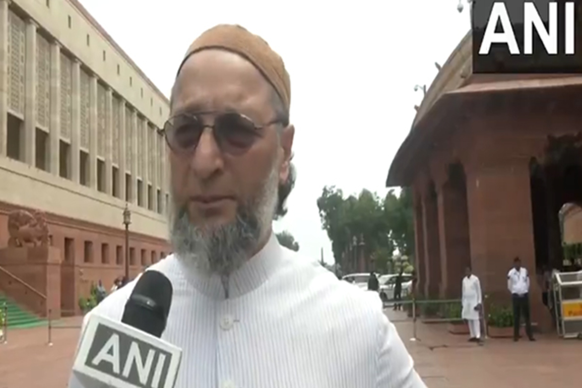 "Asim Munir speaking like a 'sadakchaap aadmi'," Asaduddin Owaisi on Pakistan Army Chief's nuclear threat