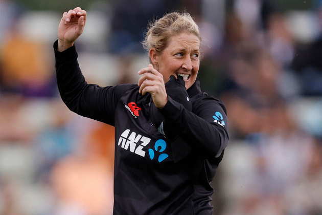 New Zealand women beat South Africa by six wickets in 4th T20I, lead series 3-1