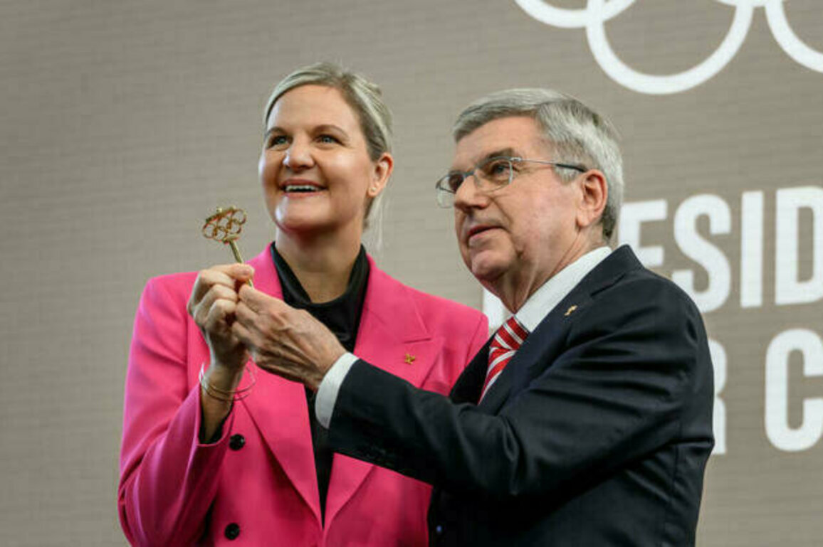 IOC is in 'best of hands', says Bach as he hands over to Coventry