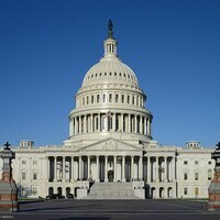 US budget gap widens to $1.8 trillion with two months remaining