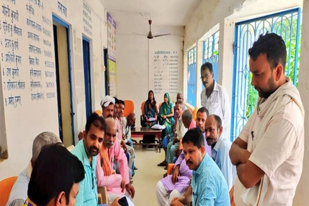 Bihar polls: Sangita Kumari seeks re-election from BJP, Mahagathbandhan throws weight behind Independent candidate in Mohania