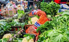 Farmers donate 6.7 tonnes of food providing 15,500 meals for London food bank