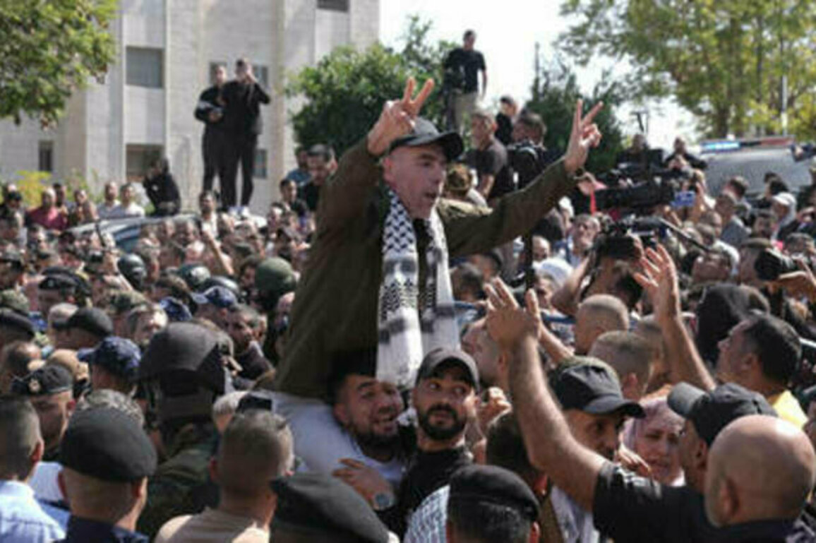 More than 150 freed Palestinian prisoners deported to Egypt: Live Updates