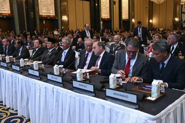 Top spies convene in Singapore for secret meeting Reuters