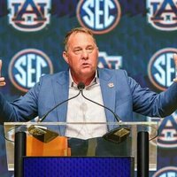 Hugh Freeze expects Auburn to 'get over edge' against UGA, Alabama