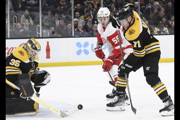 Marc Staal's first goal of season propels Red Wings past Bruins