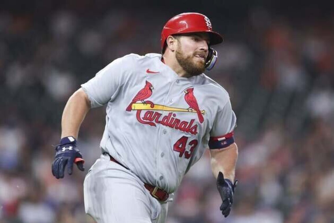 Nolan Gorman's big blast offsets 3 Astros homers as Cards take opener
