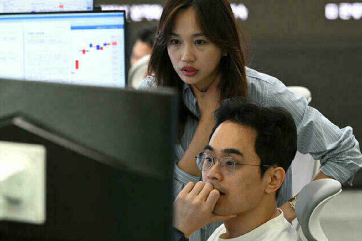 Stock markets dip as Trump unveils new tariff rates