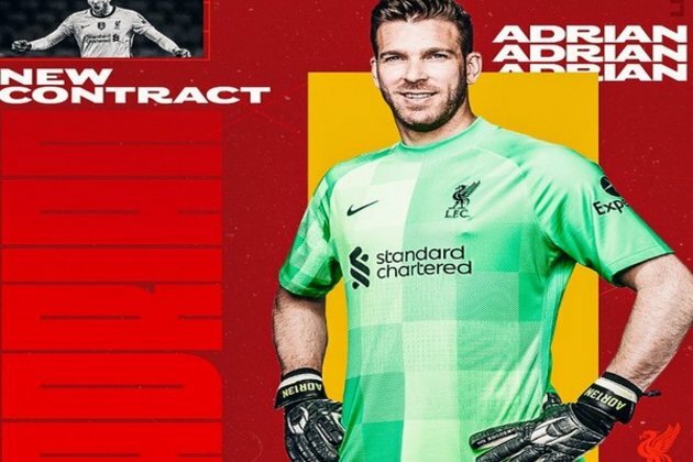 Liverpool goalkeeper Adrian signs contract extension