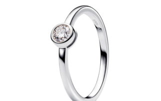 Pandora debuts carbon footprint labelling for lab-grown diamonds