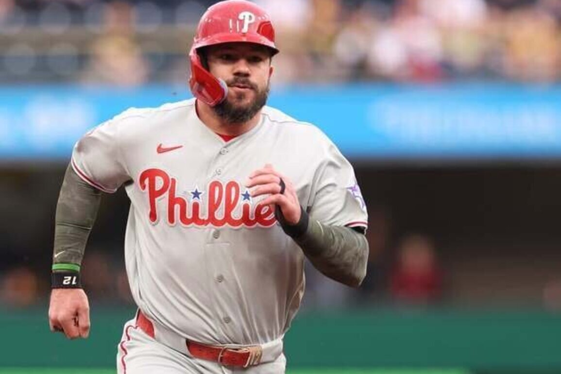 Phillies' Kyle Schwarber returns to lineup vs. Guardians