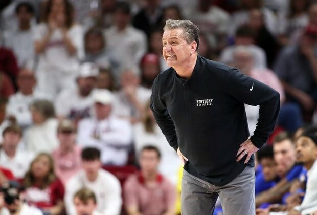 It's official: Arkansas trumpets hire of John Calipari