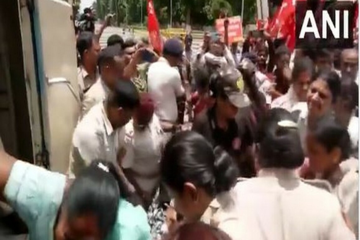 Congress leader Ajay Kumar Lallu, others detained during Odisha Bandh over Balasore's student death