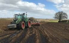 User story: Ovlac plough plays its part on AD farm