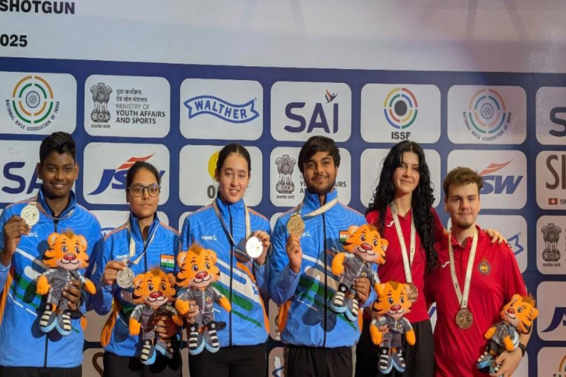 ISSF Junior World Cup: India shines in air pistol mixed team as Italy dominates skeet events