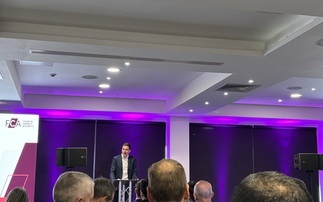 Average adviser age falls to late 40s