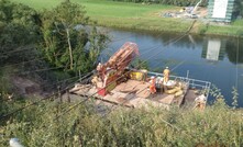  A team from Keller’s Geotechnique division has installed seven single bore multiple anchors (SBMA) to the tower on the English side of the 200-year-old Union Chain Bridge