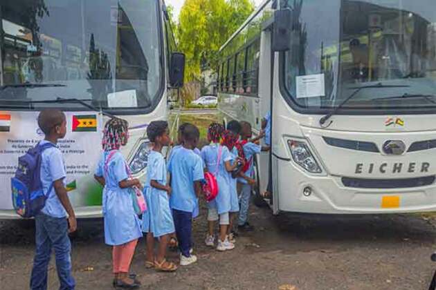 India gifts six school buses to Sao Tome and Principe