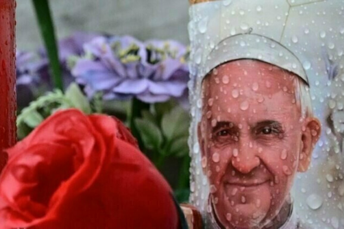 Vatican says Pope Francis resting after peaceful night