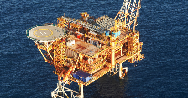 Unions file for strike action against Woodside offshore platforms