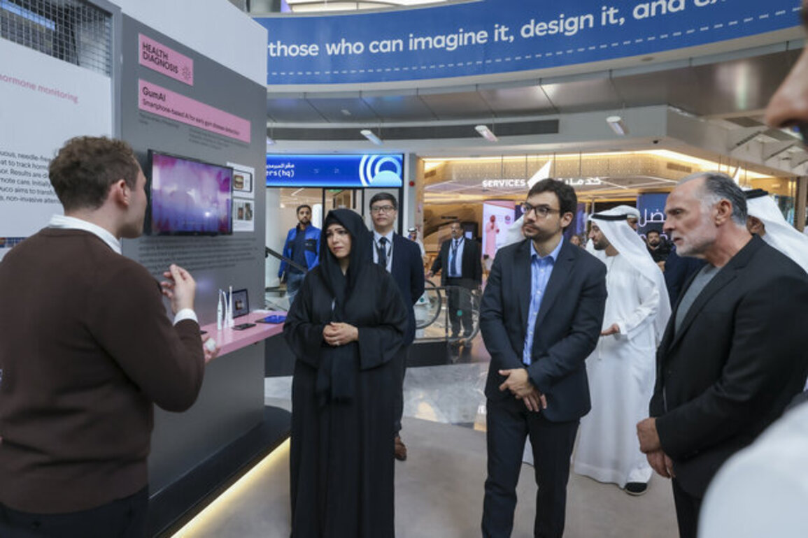 Latifa bint Mohammed inaugurates 'Dubai Future Solutions - Prototypes for Humanity' exhibition