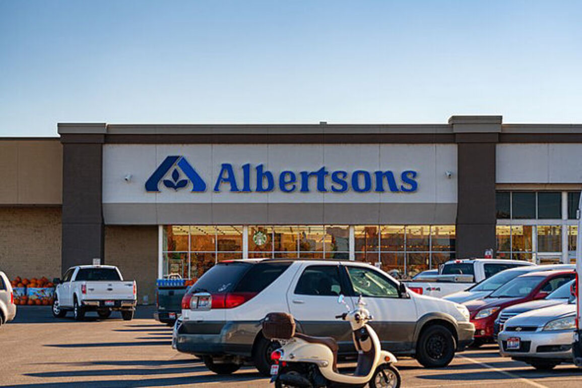 Albertsons recall follows listeria warnings at Walmart, Trader Joe’s