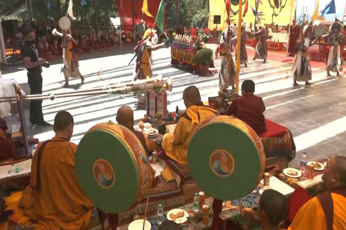Himachal Pradesh: Tibetan Buddhists mark Tshechu Festival with prayers for peace