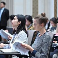 China sees continuous progress of "she power" in workforce