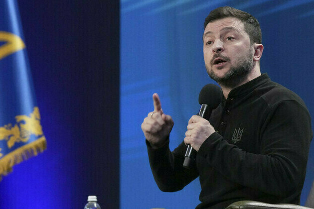 Zelensky warns Ukraine wont pay debt to US