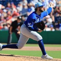 Blue Jays adjust bullpen in advance of series against Dodgers