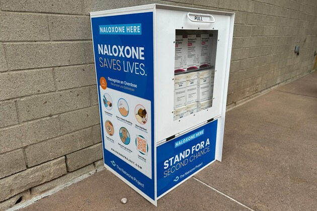 Where to find free naloxone vending machines in Denver