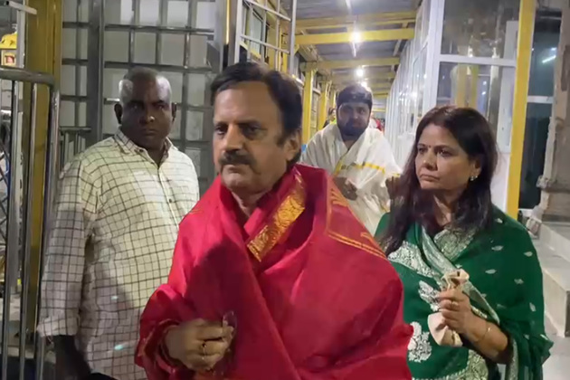Madhya Pradesh Deputy CM Rajendra Shukla offers prayers at Tirumala Tirupati temple