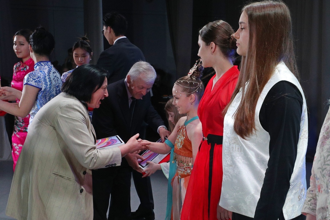 BELARUS-MINSK-CHINESE BRIDGE-CHINESE PROFICIENCY COMPETITION