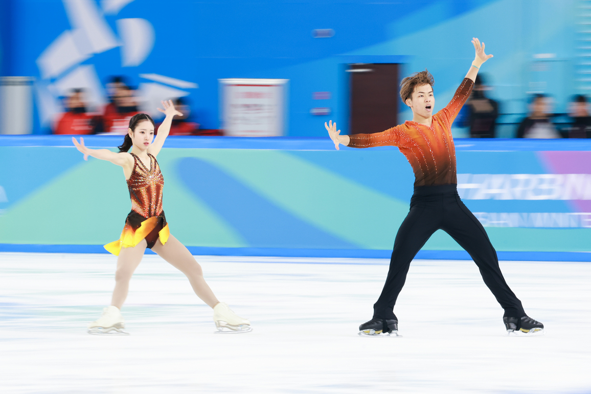 (SP)CHINA-HARBIN-ASIAN WINTER GAMES-FIGURE SKATING-PAIR SKATING SPORT PROGRAM (CN)