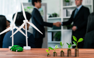 How can companies best navigate the era of energy market volatility?