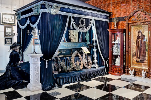 What&#039;s inside the Museum of Death in Siberia