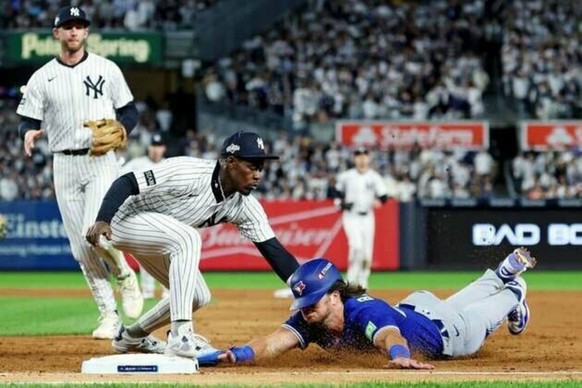 Blue Jays' bullpen shuts down Yankees, seals ALDS in Game 4