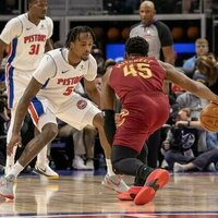 Donovan Mitchell, Cavs continue mastery of Pistons