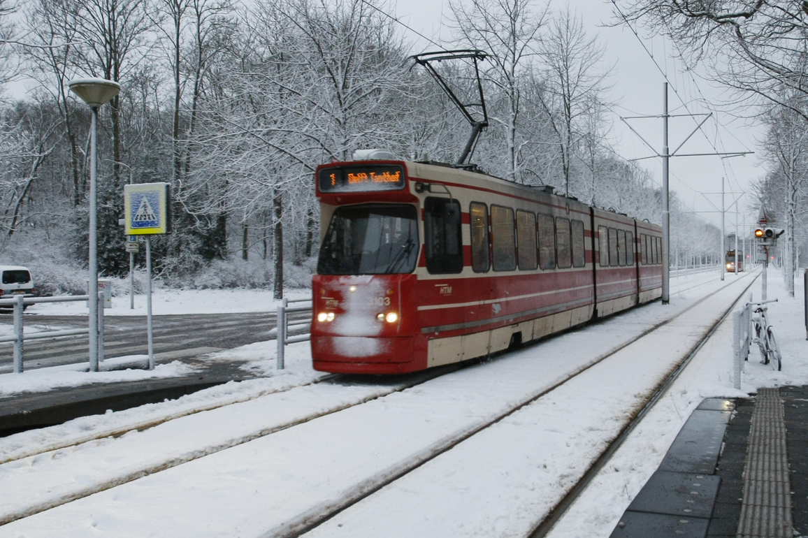 THE NETHERLANDS-THE HAGUE-SNOW-CODE ORANGE