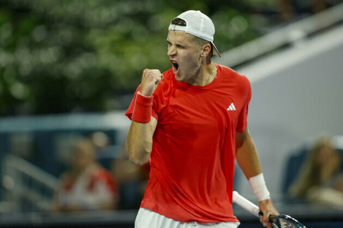 Czech teenager Jakub Mensik denies Novak Djokovic in Miami Open final