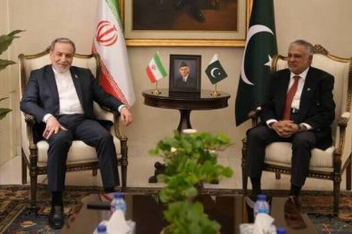 Iranian FM denies Trump has 'all the cards'