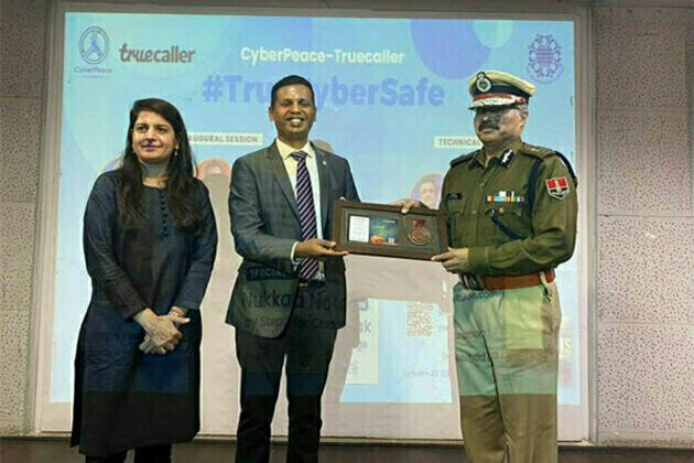 Truecaller and CyberPeace Foundation come together to give cyber safety lessons through street plays