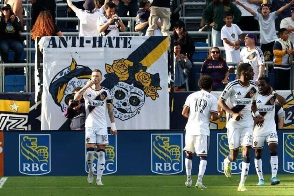 Galaxy in need of 3 points vs. Whitecaps