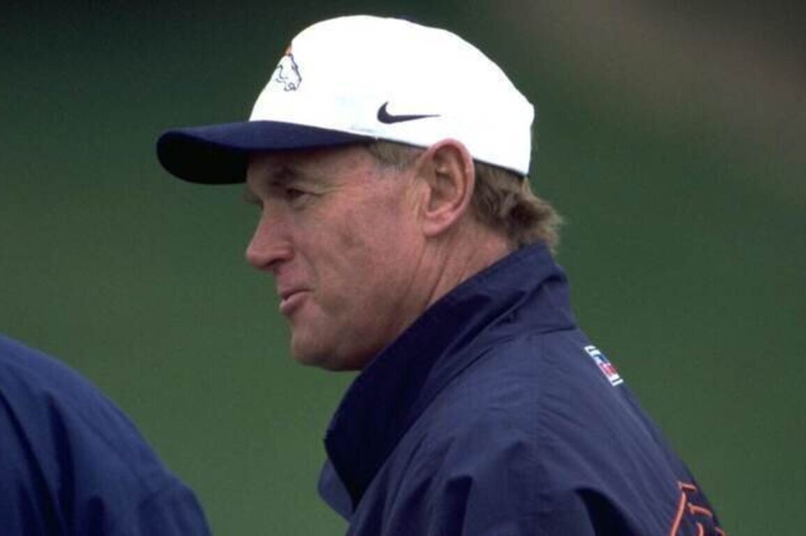 Broncos mourn passing of former GM Neal Dahlen