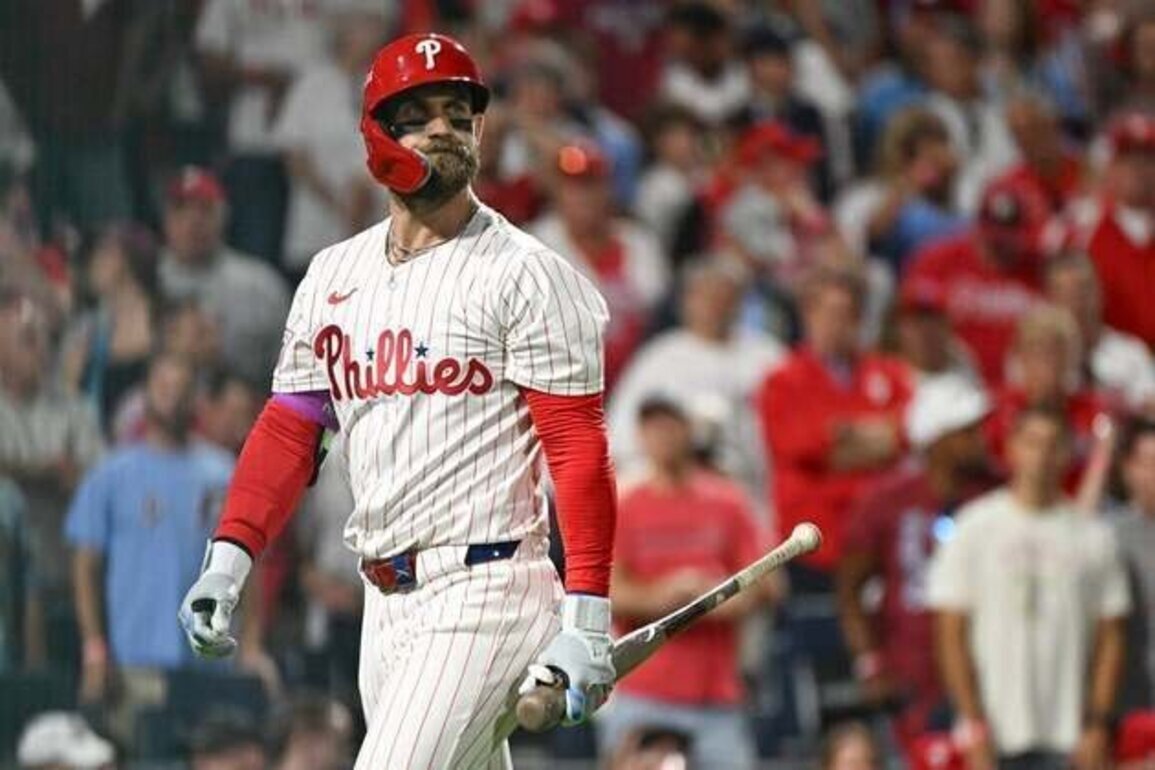 Phillies' Bryce Harper mystified by Dave Dombrowski's season review