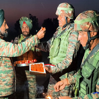 J-K: Indian Army Battalion of Krishna Ghati Brigade celebrates Diwali with civilians in Poonch