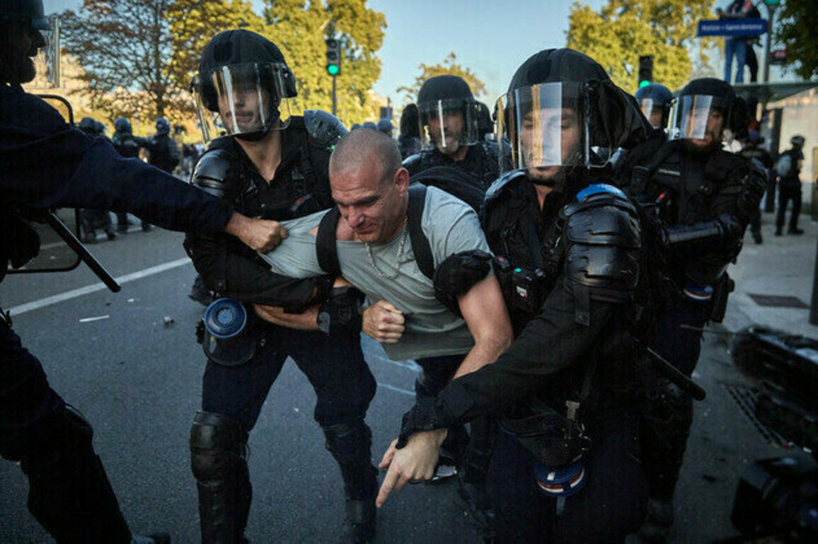 French police fire tear gas as strikes descend into chaos 