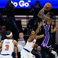 Knicks fall to Kings, lose Jalen Brunson to ankle injury