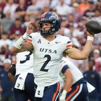 UTSA escapes early hole, pounds FIU in First Responder Bowl