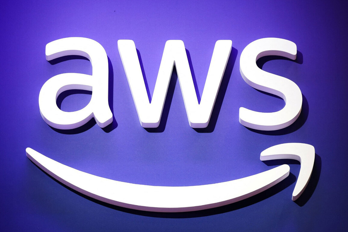 Drone activity disrupts Amazon's Bahrain cloud region amid Middle East Conflict